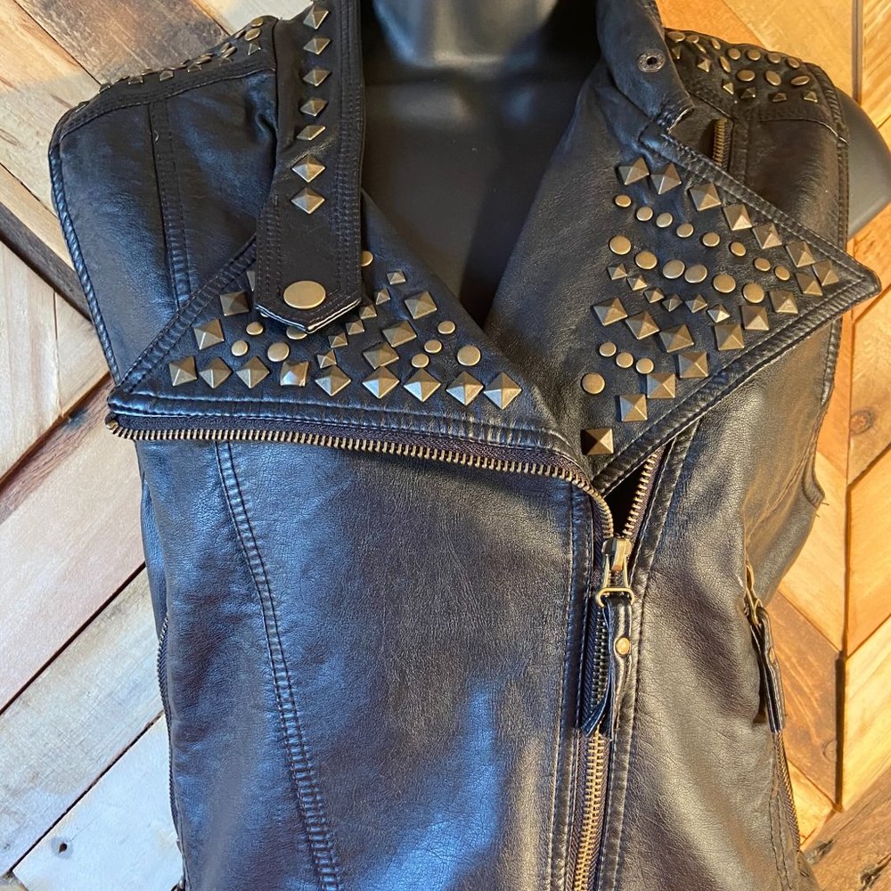 Tapered Leather with Bronze Stud Work
